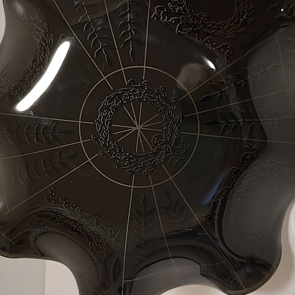 Vintage Signed Ribbon Glass Candy Dish / Trinket Dish / Catchall - Picture 10 of 16